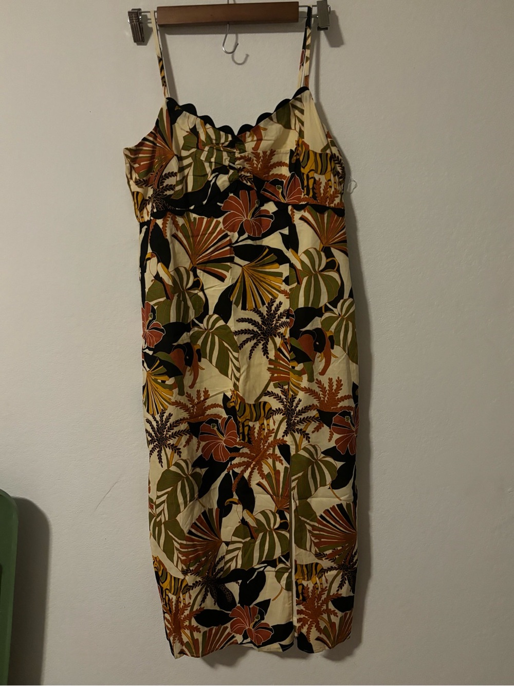 Tropical Scallop-Neck Spaghetti Strap Midi Dress in Cream and Olive